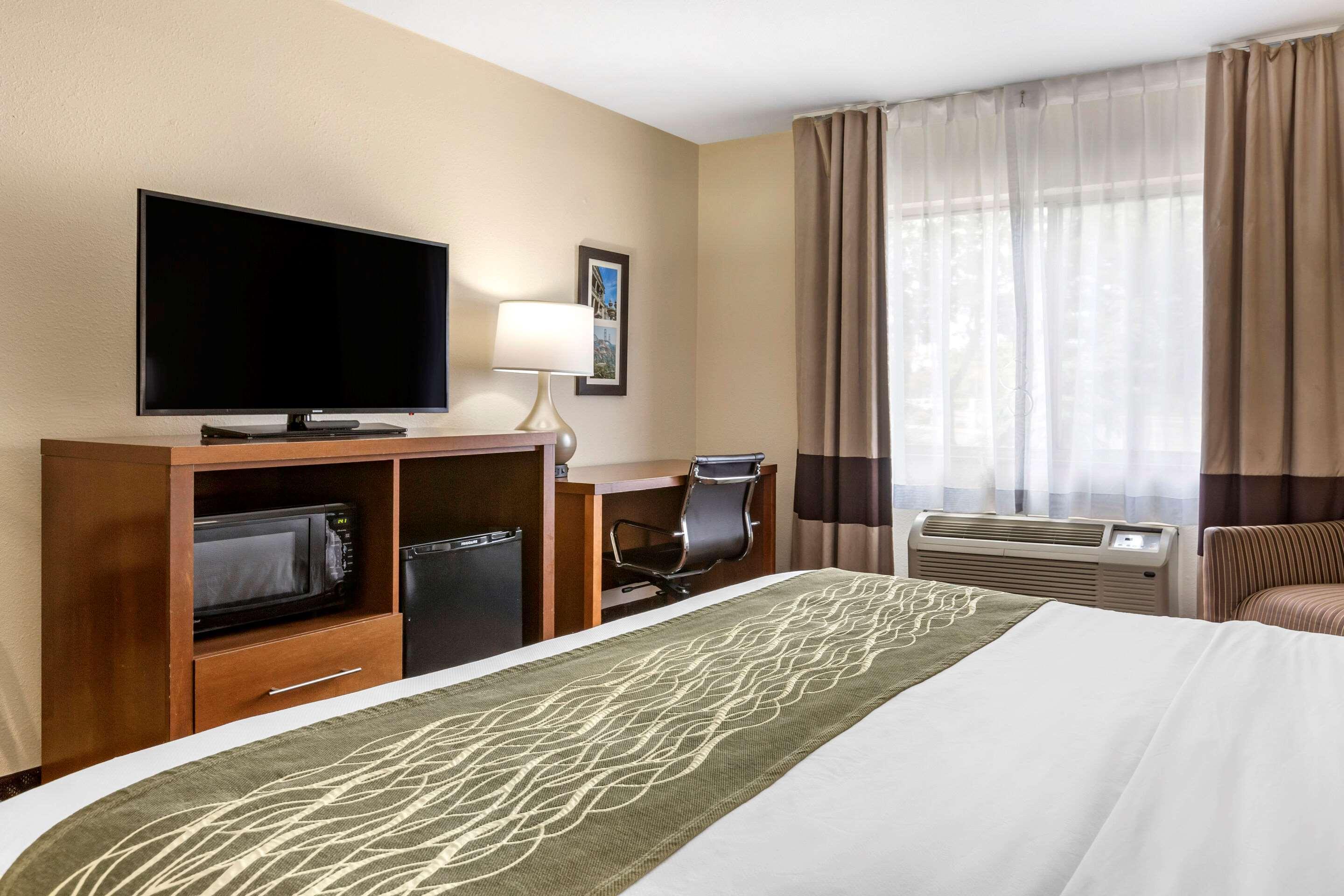 Comfort Inn Okemos - East Lansing Extérieur photo