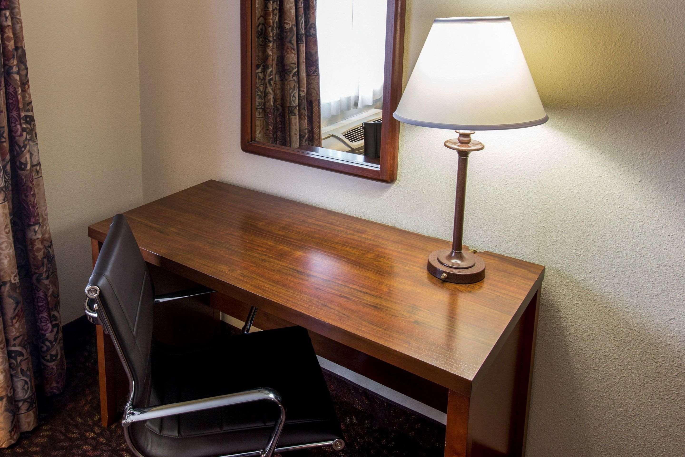 Comfort Inn Okemos - East Lansing Extérieur photo