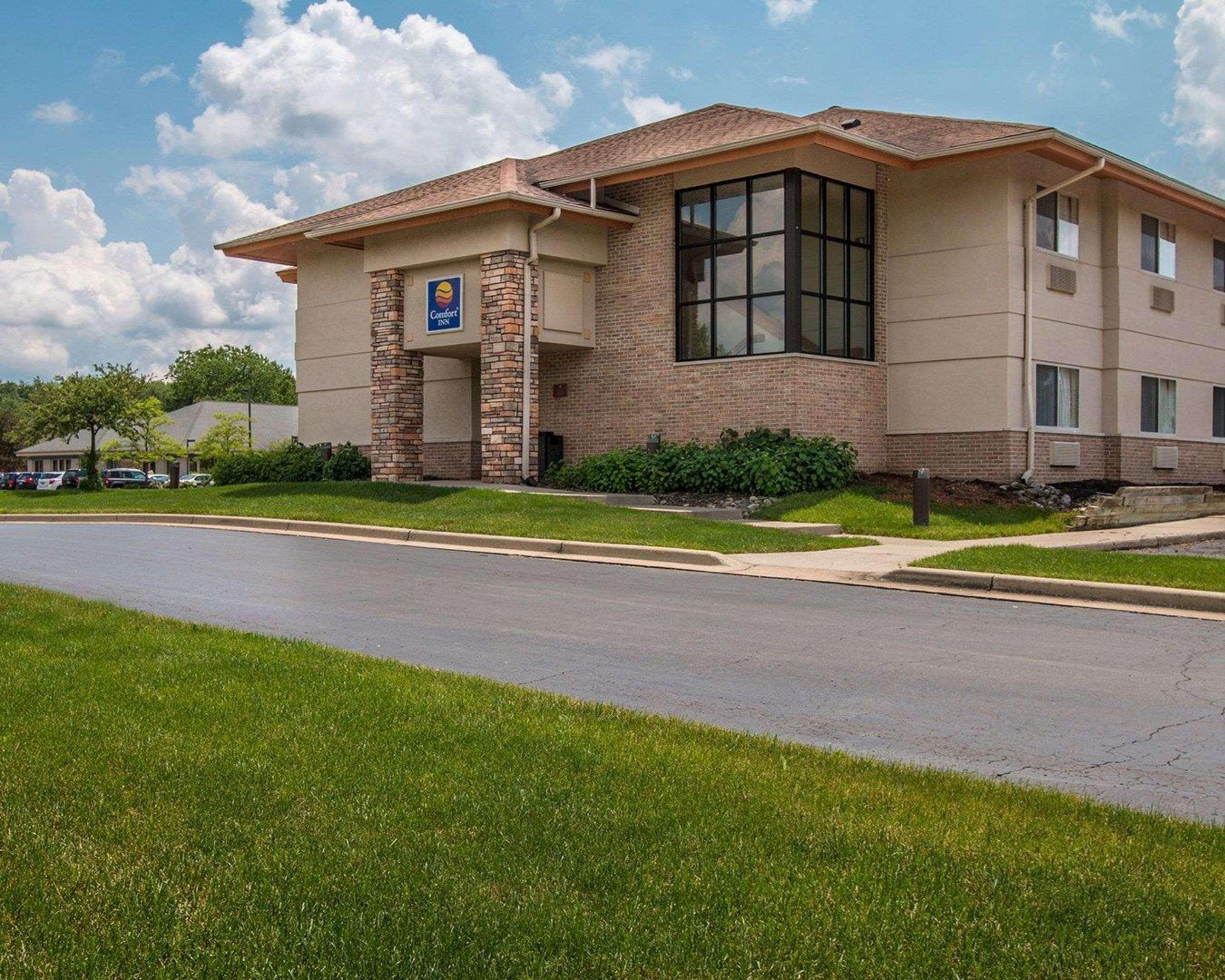 Comfort Inn Okemos - East Lansing Extérieur photo