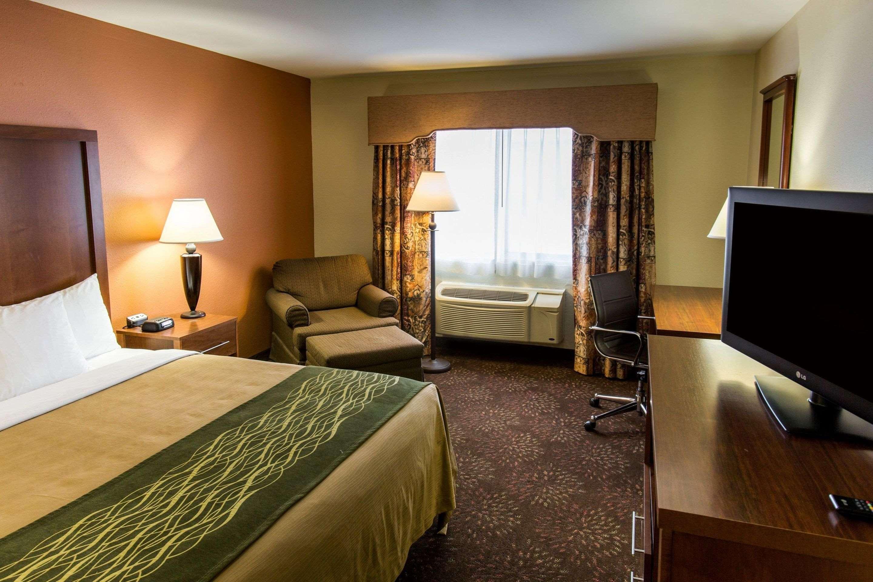 Comfort Inn Okemos - East Lansing Extérieur photo