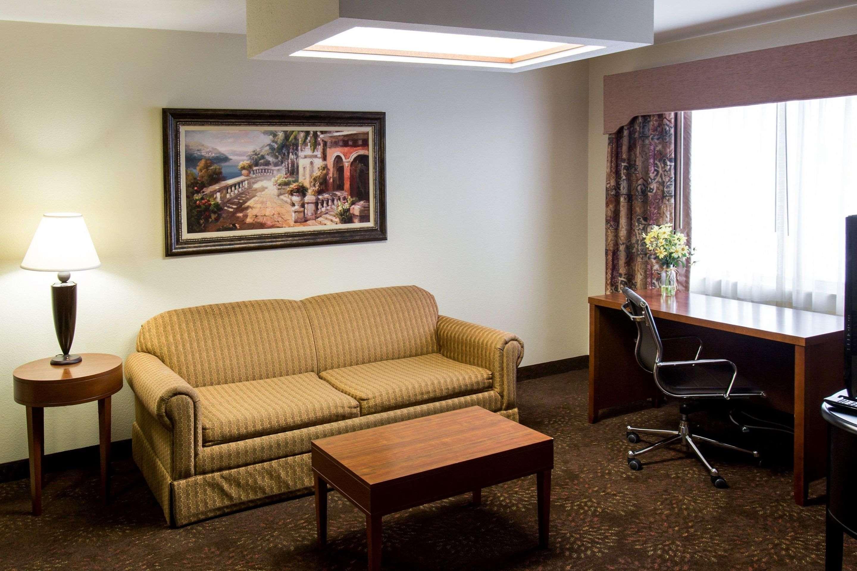 Comfort Inn Okemos - East Lansing Extérieur photo