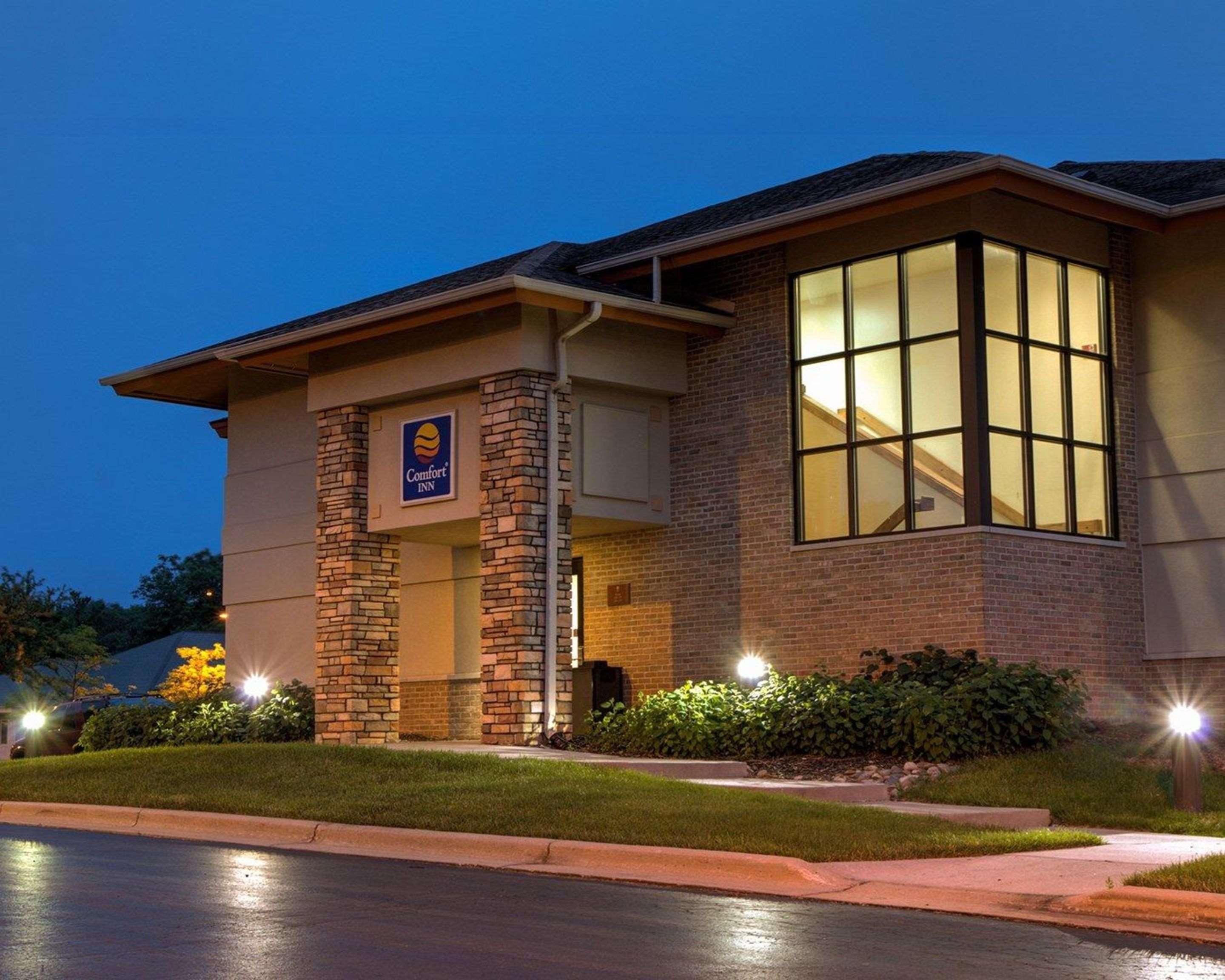 Comfort Inn Okemos - East Lansing Extérieur photo