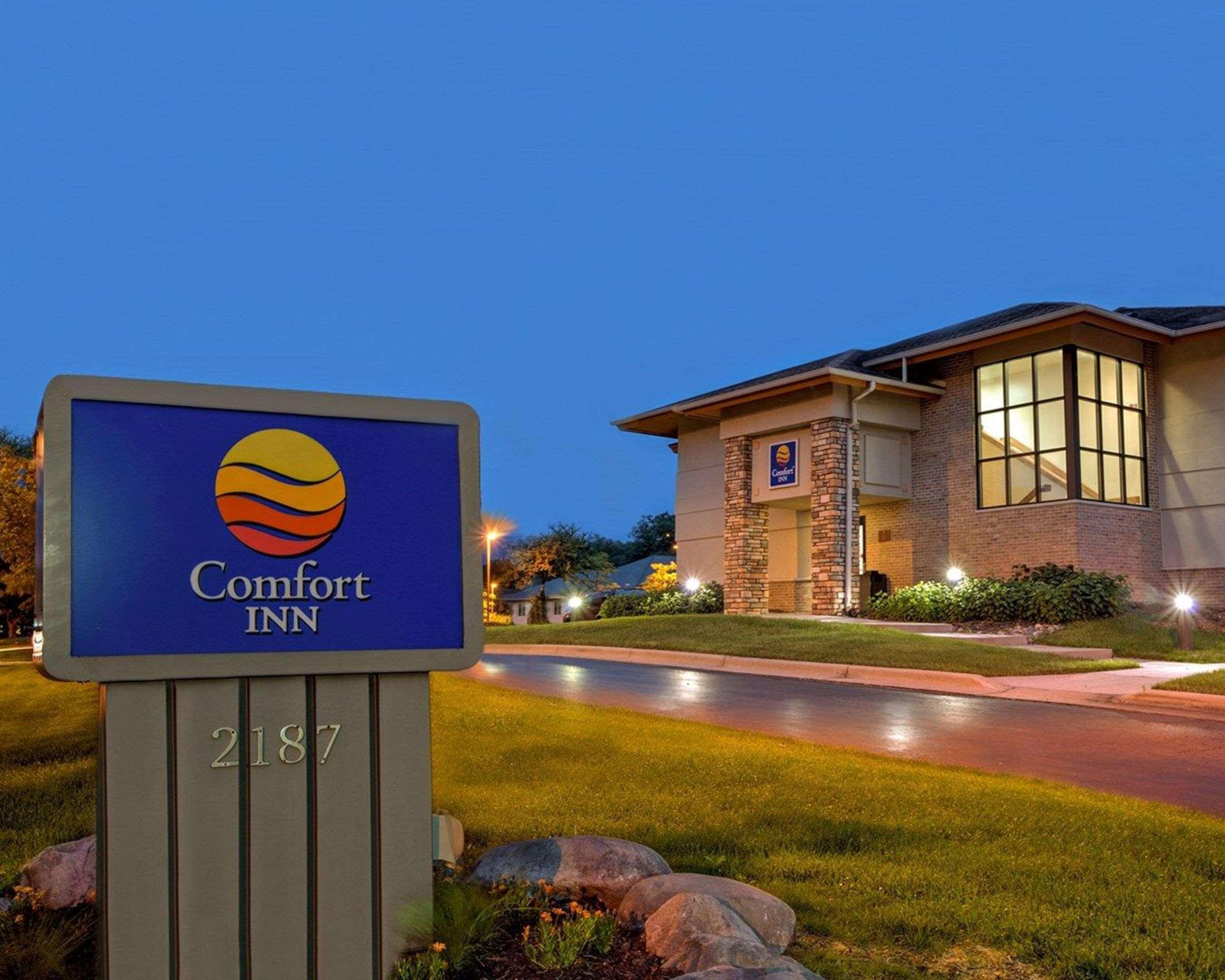 Comfort Inn Okemos - East Lansing Extérieur photo