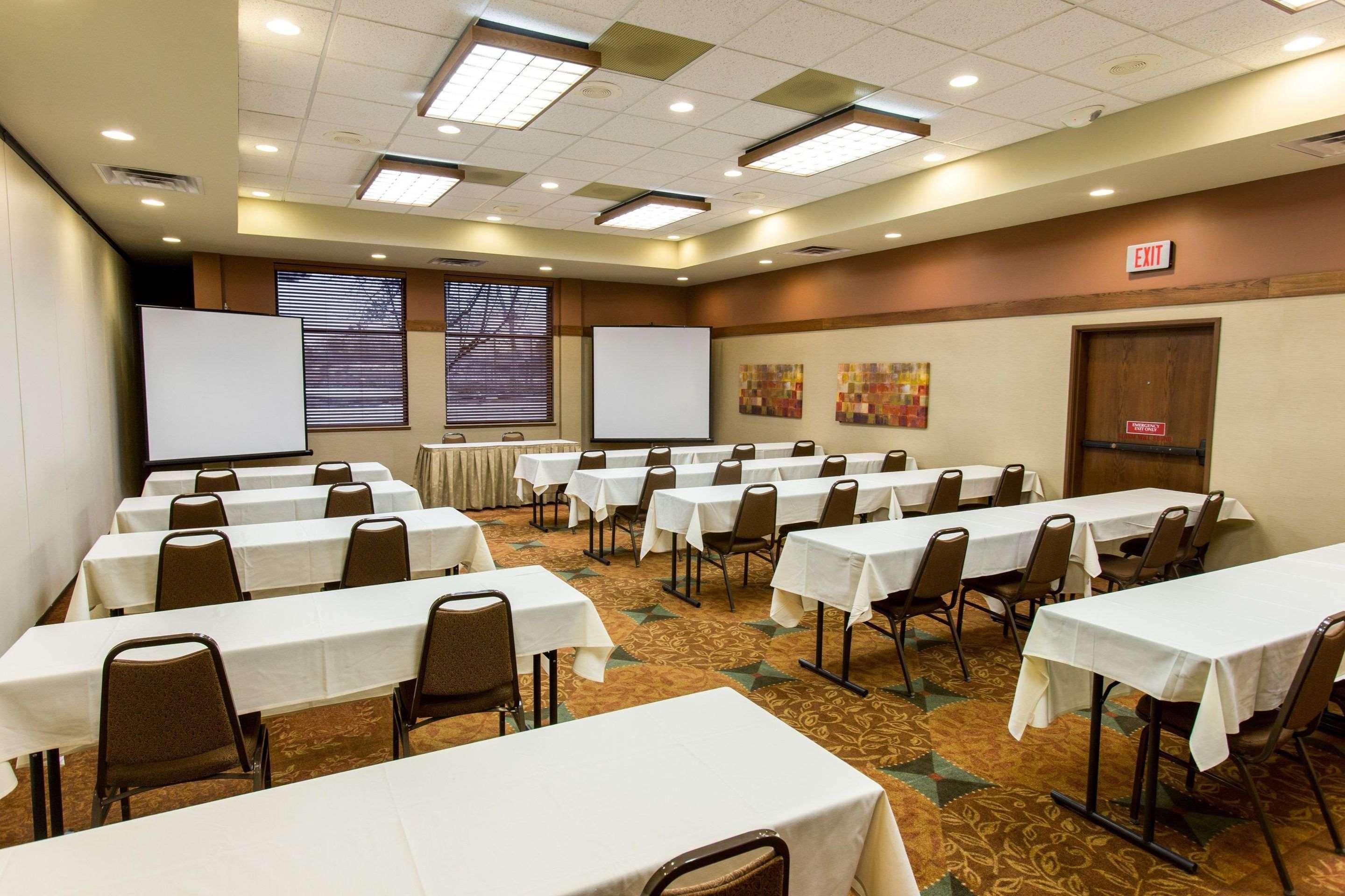 Comfort Inn Okemos - East Lansing Extérieur photo
