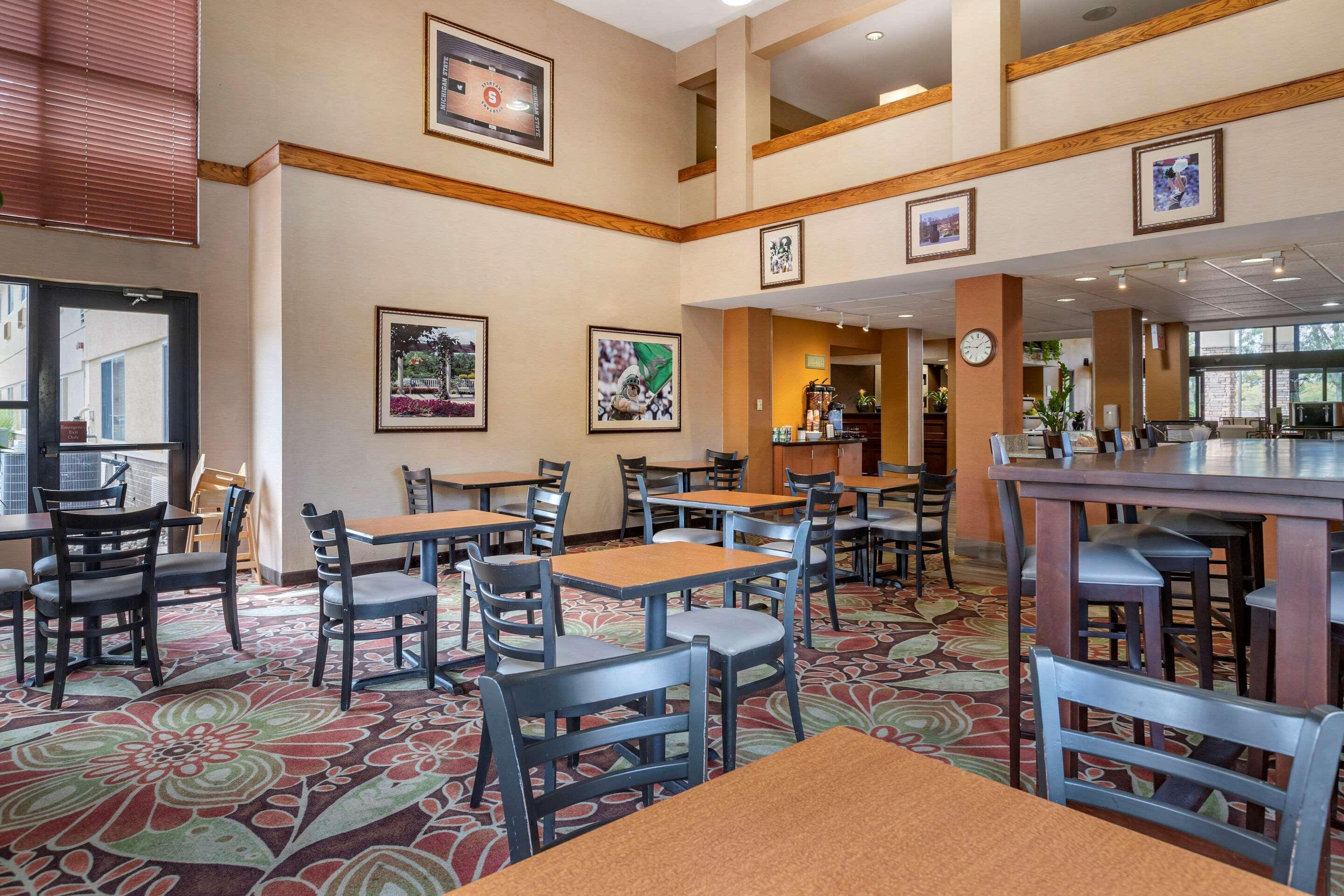 Comfort Inn Okemos - East Lansing Extérieur photo